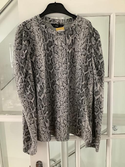 Buy & Sell South East London Bromley - Photos for F&F animal jumper 10