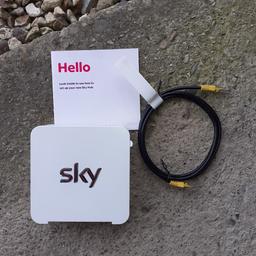 Sky hub with lead in white brand new in box