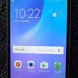 spec below
https://www.gsmarena.com/samsung_galaxy_j3_(2016)-7760.php

phone unlocked to any carrier

only visible issue it at the top there is two white back light visible from in the screen.
mainly noticeable on light back drops. visible in pics