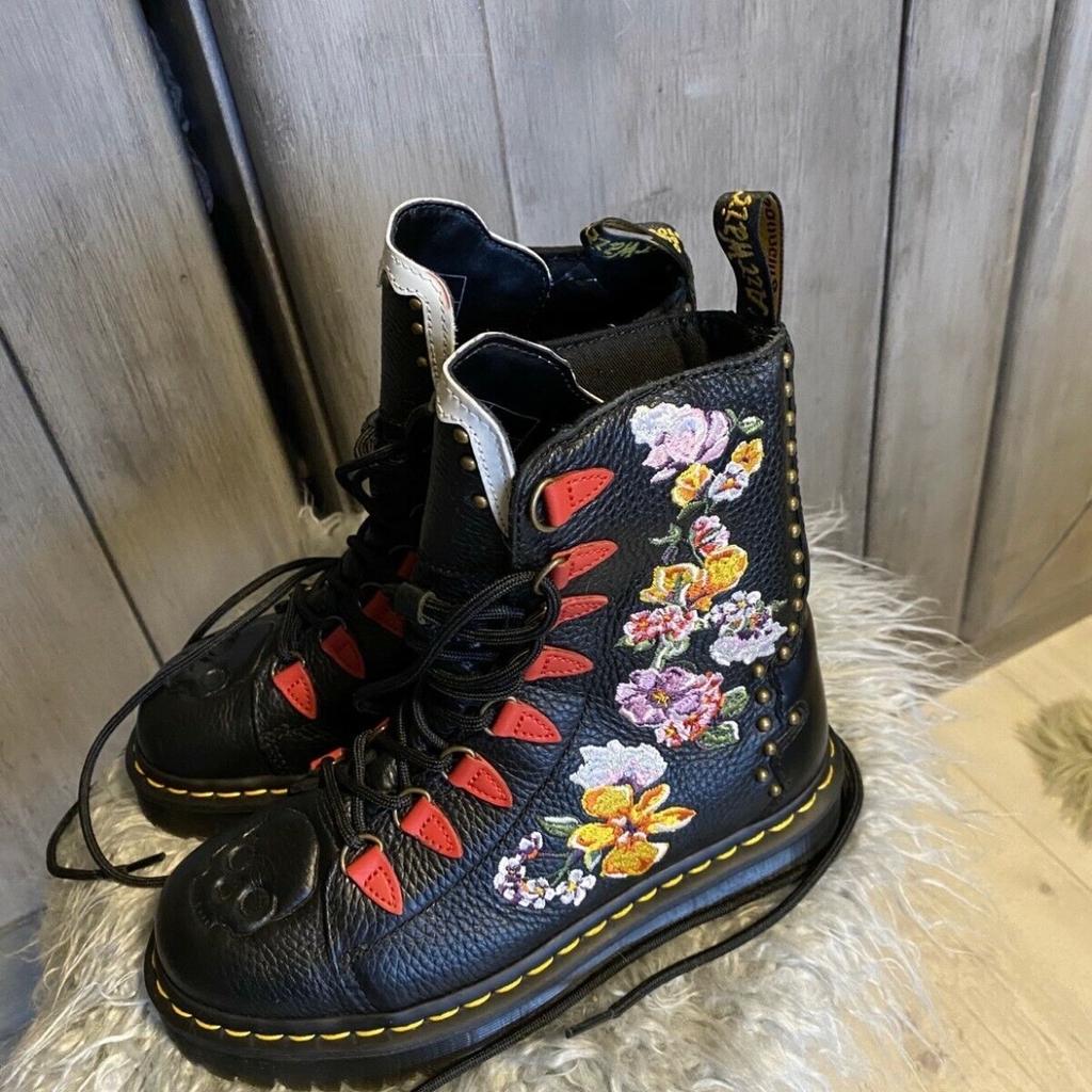 Nyberg best sale doc martens