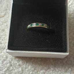 diamond and emerald, size L 9ct gold, fully hallmarked, PayPal please
