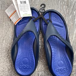 Croc Flip flops
Woman's 
Size 7 
Brand new
Collection only (SE20)