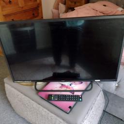 Good condition TV is all working , the only thing that doesn't work is the on and off button on the remote control , but can be turned on and off on the TV. collection hazel grove . 

New remotes are £8 on ebay