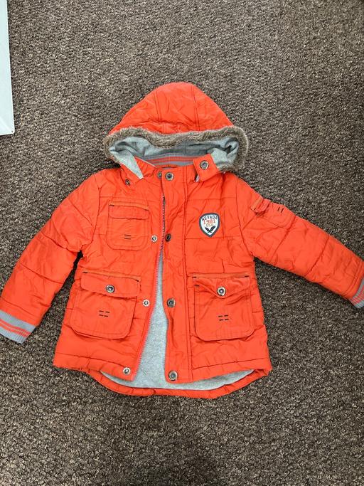 Buy & Sell Barking and Dagenham Dagenham - RM8 - Photos for ORANGE BOYS WINTER COAT JACKET PARKA