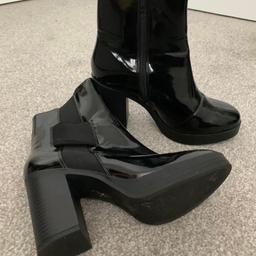 River Island Boots
Size - 6
Fantastic condition
Smoke and pet free home
Hardly worn.
#springclean