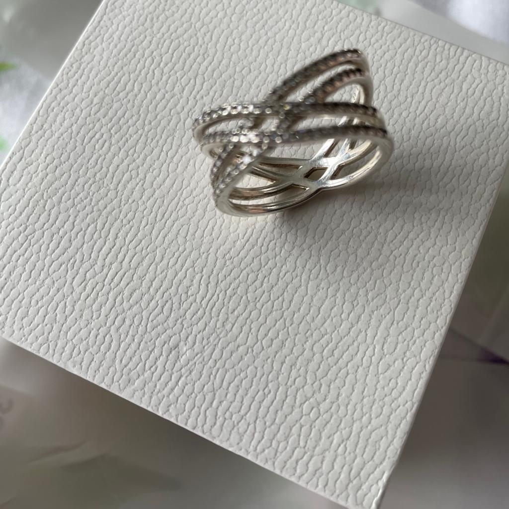 Silver rings size 60
Hardly worn as no longer fit
No boxes
Collection only
£40 each

#springclean