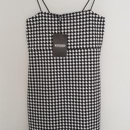  #springclean
BNWT MISSGUIDED UK12 black and white dress. Collection or postage (Royal Mail second class with signature £4,20). Any questions feel free to ask. All my items are on other sites. Open on sensible offers on bundle. Please have a look on my other items