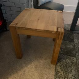 Solid wood table perfect condition 21x21 inches height 21 inches