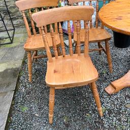3x Wooden chairs with round table