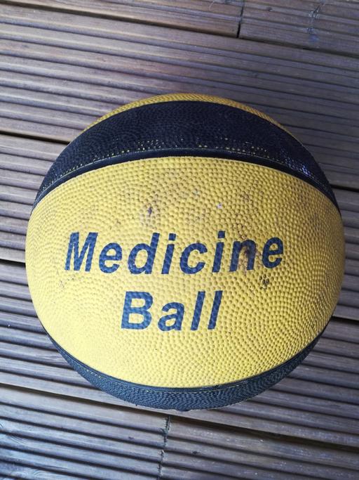 Buy & Sell South East London Thamesmead - South East London - Photos for Medicine Ball 5 kg Lonsdale