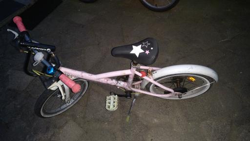 Buy & Sell East London Devons Road - East London - Photos for Girl pink bike child