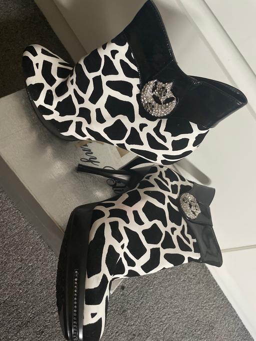 Buy & Sell Staffordshire South Staffordshire - Photos for Tiffany Bling Boots