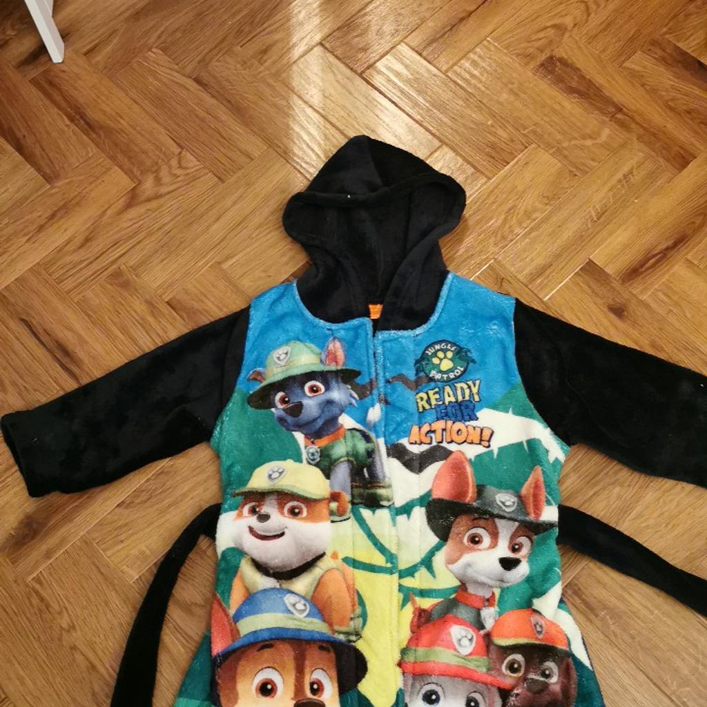 paw patrol dressing gown 2-3 years in B65 Sandwell for £2.00 for sale ...