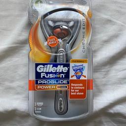 Gillette Fusion ProGlide Power razor for men.

Never used and unopened.

Collection from my home post code of BL3 6QP or can deliver within 3 mile radius of this.

I accept cash and card payments but card payments preferred.