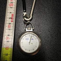 Absolute Sonderheit

Taschenuhr aus der Viktoria Volksbanken Zeit

Versand möglich