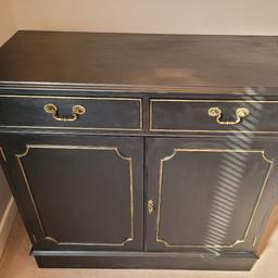 beautiful black and gold vintage solid sideboard

beautiful as It is or upcycle project!