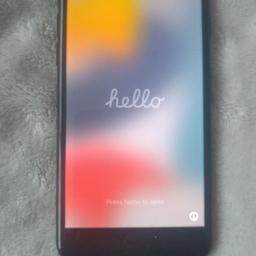 £100 ONO

in perfect condition, no scratches, comes with box, earpods  & plug, sorry, no charger cable

only used a couple of times, i changed to another phone