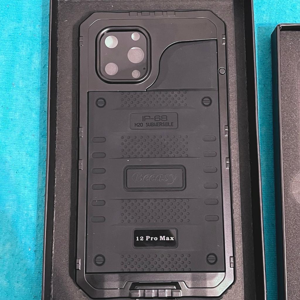 Ich verkaufe eine unbenutzte IPhone 12 Pro Max Case:

• Farbe: Schwarz
• Wasser- und Kratzfest
• Hochwertige Aluminiumlegierung & Silikon
• 360-Grad-Schutz
• Werkzeuge inklusive

Selbstabholung