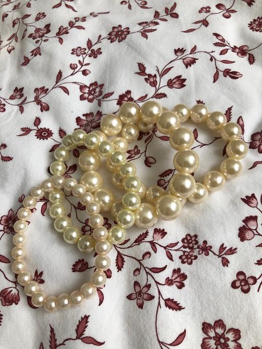 Buy & Sell East London East Ham - East London - Photos for Pearl bracelets