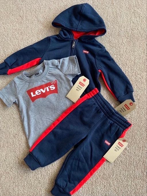 Buy & Sell North London Southgate - North London - Photos for Levi’s Boys Tracksuit