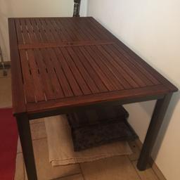 Super leichter Gartentisch , ohne Cuts
Länge 1,50 cm , Breite 89 cm , Höhe 74 cm