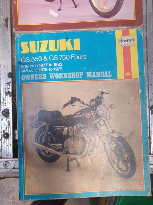 Vehicles West Midlands Sandwell - Photos for suzuki Haynes manuals