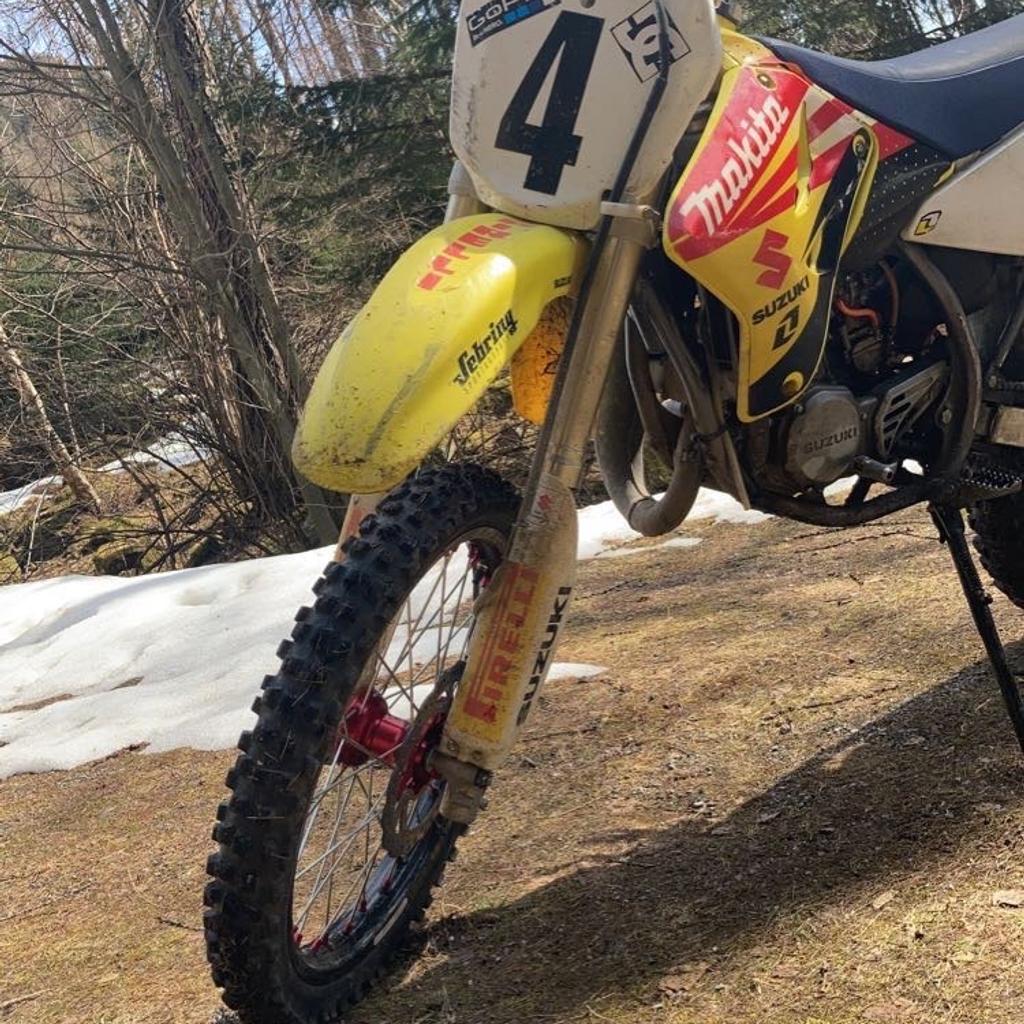 Suzuki rm85l in 6441 Gemeinde Umhausen for €2,500.00 for sale | Shpock