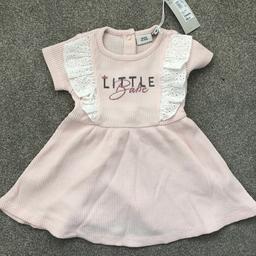 River Island baby girl dress 3-6 months & frilly pants 12-18 months - both New - dress has tags, pants do not, this was meant to be a set but the sizes did not match when bought it and did not notice.

From a pet / smoke free home. Collection only. Cash on collection please. Thanks