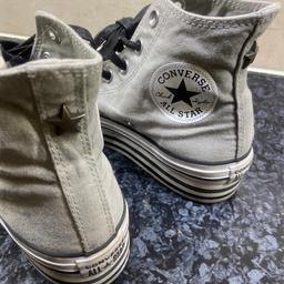 Platform Converse 
Distressed Grey
Size 5
Worn for 2hrs.