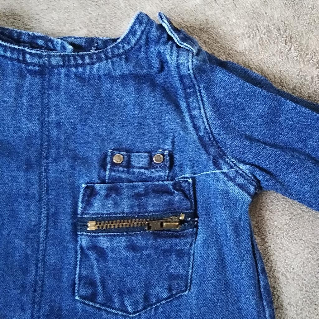 very good clean condition
☀️buy 5 items or more and get 25% off ☀️
➡️collection Bootle or I can deliver if local or for a small fee to the different area
📨postage available, will combine clothes on request
💲will accept PayPal, bank transfer or cash on collection
,👗baby clothes from 0- 4 years 🦖
🗣️Advertised on other sites so can delete anytime