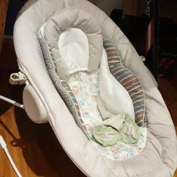 Ingenuity baby Bouncer- used like 5-10 times but still in pristine condition

ORIGINAL PRICE WAS 55£