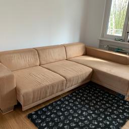 Couch mit Bettfunktion zu verschenken