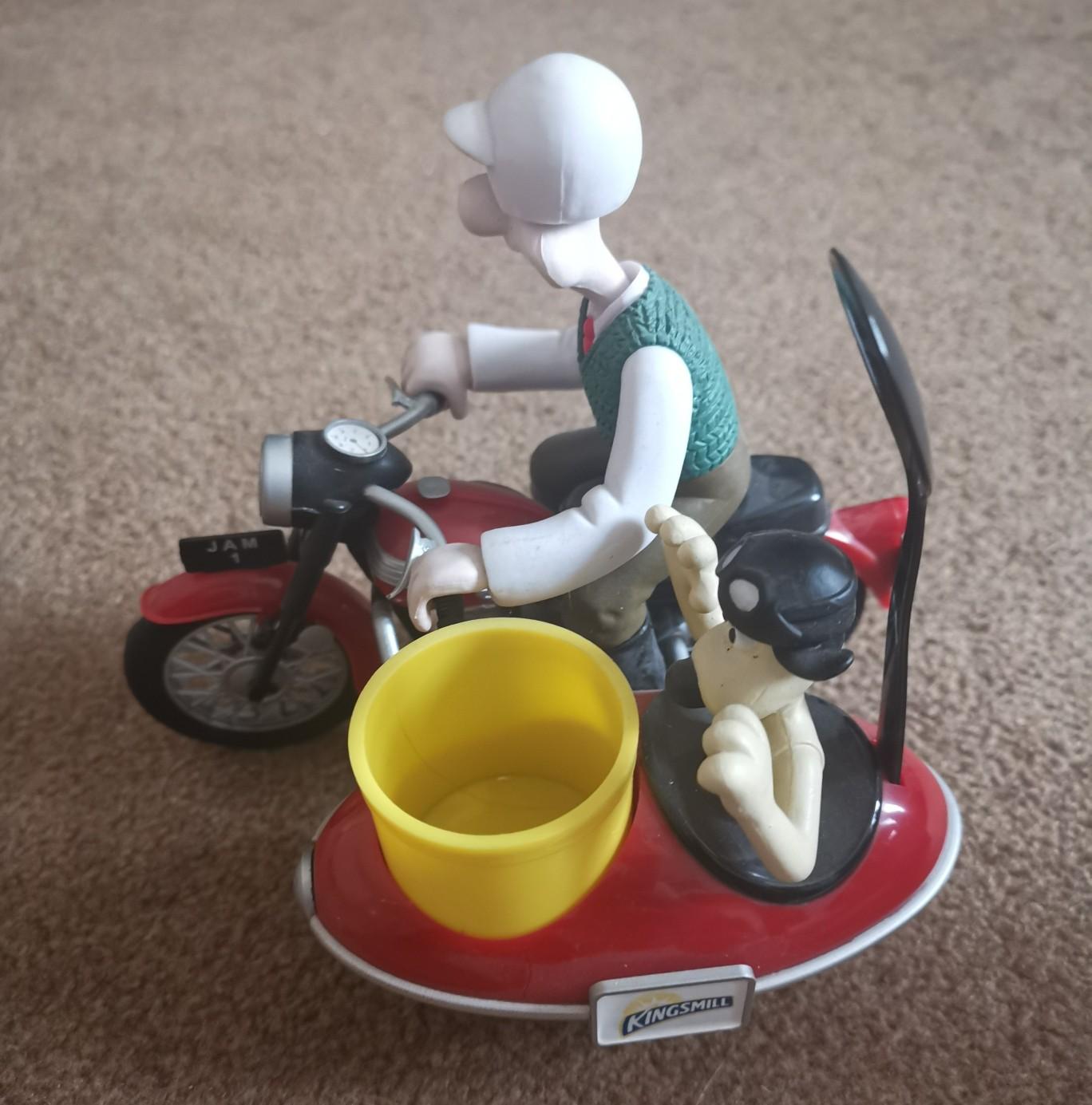 Wallace and gromit Kingsmill bike and sidecar in BD14 Bradford for £20. ...