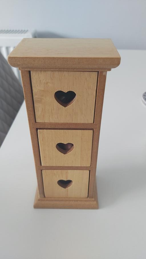 Buy & Sell Essex Southend-on-Sea - Photos for Wooden jewellery box