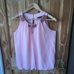 Dorothy Perkins
Size 12
Excellent condition
Please click on my profile for other items thanks