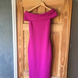 Boohoo
Size 12
Pink
2 small marks as shown
Otherwise in excellent condition
Please click on my profile for other items thanks