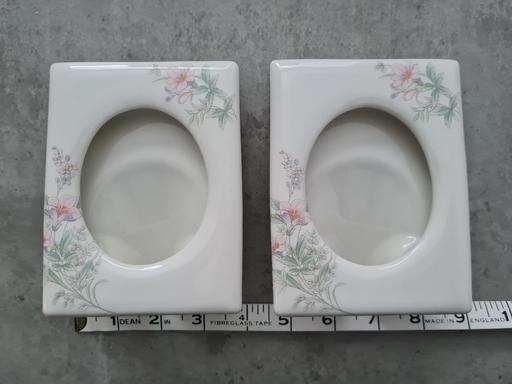 Buy & Sell Derbyshire South Derbyshire - Photos for Floral Ceramic Photo Stands