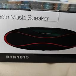Verkaufe diverse Bluetooth Lautsprecher neu und unbenutzt. OVP. VB 15€