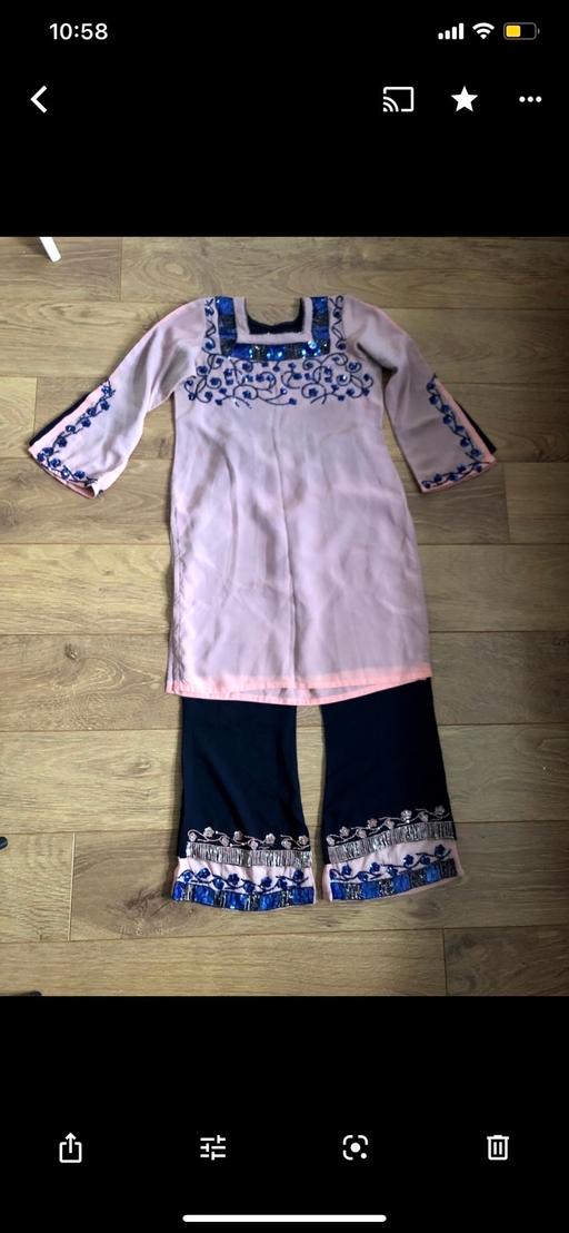 Buy & Sell Lancashire Chorley - Photos for Women’s Size 12 Pink & Blue Asian Dress