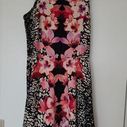 Verkaufe schönes Damen Sommer Kleid Größe S von H&M.

Versand innerhalb Österreichs zuzüglich Versandkosten möglich.

Privatverkauf daher keine Garantie und Gewährleistung