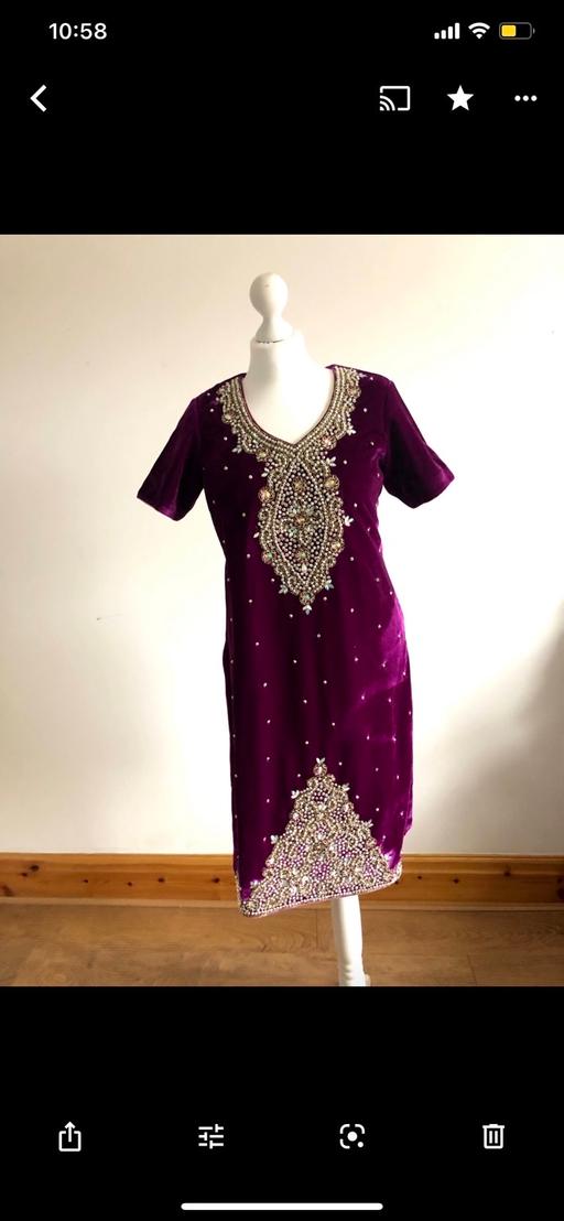 Buy & Sell Lancashire Chorley - Photos for Women’s Size 12 Purple Velvet Ethnic Dress