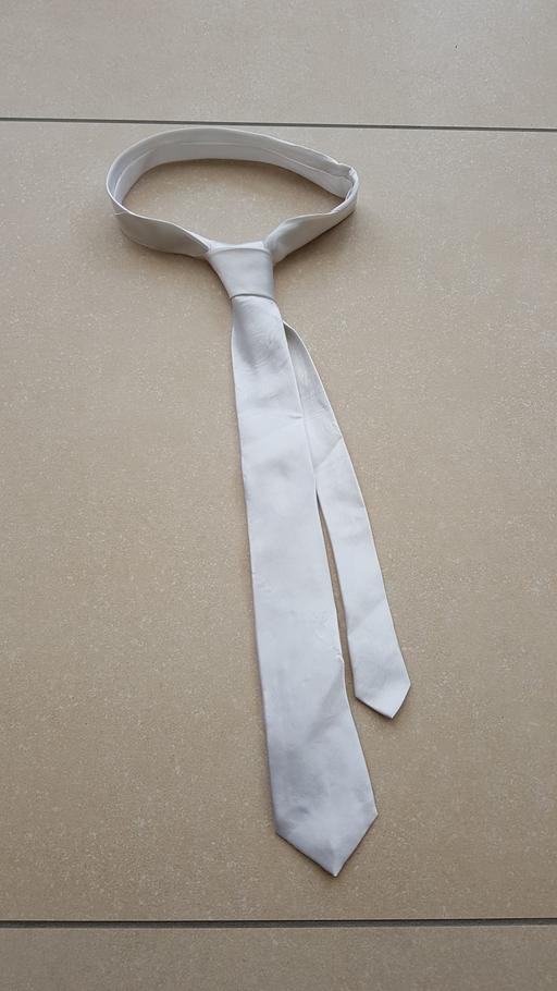 Buy & Sell Essex Thurrock - Essex - Photos for tie