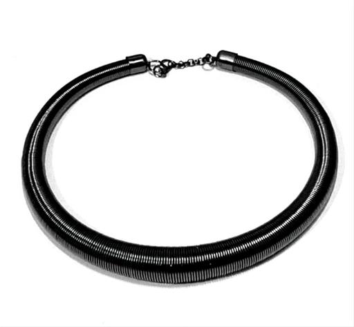 Buy & Sell West Midlands Wolverhampton - Photos for Black Spiral Spring Chocker