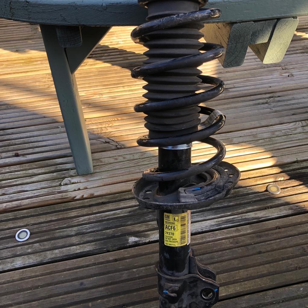 Vaxhall suspension in S5 Sheffield for £55.00 for sale | Shpock