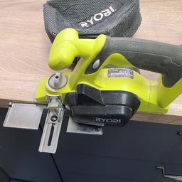 Ryobi planer,used conditon but very good working order. Guide and dust bag included.
collection only.