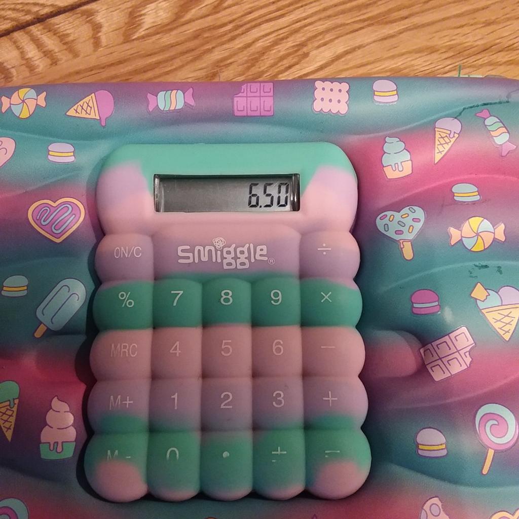 Smiggle Stationary Case with Calculator in WS10 Walsall für 3,00 £ zum ...