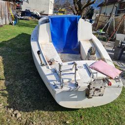 Verkaufe ein Segelboot, das zum Motorboot umgebaut wurde.
Es ist für einen Bastler, da wir es renovieren wollten und durch die Jobs Zeittechnisch nicht machbar ist.
Es ist ohne Motor und ist Reparaturbedürftig
Länge 6 m