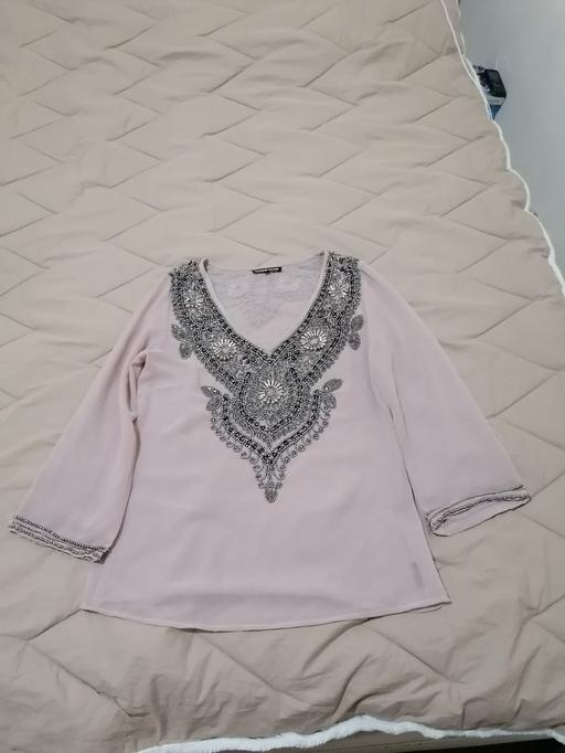 Buy & Sell East London Forest Gate - East London - Photos for Very beautiful and delicate women's blouse