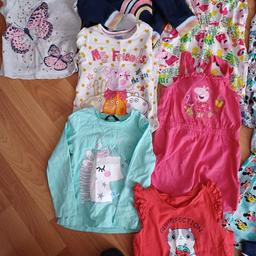 girls age 3-4 summer pundle, includes x 2 minnie mouse shorts like new, x 3 minnie mouse summer dresses, x 2 peppa pig all in ones, plus denim shorts , leggings etc, peppa pig dress age 5-6  but a small size, all in excellent clean condition. £15 for all.