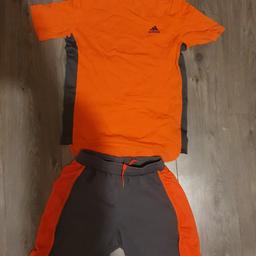 Adidas shorts send tshirt set
Good condition 
age 11/12,year
can deliver if local 
Happy to post